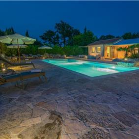 5 Bedroom Istrian Villa Estate with Large Pool and Gardens near Barban, Sleeps 12